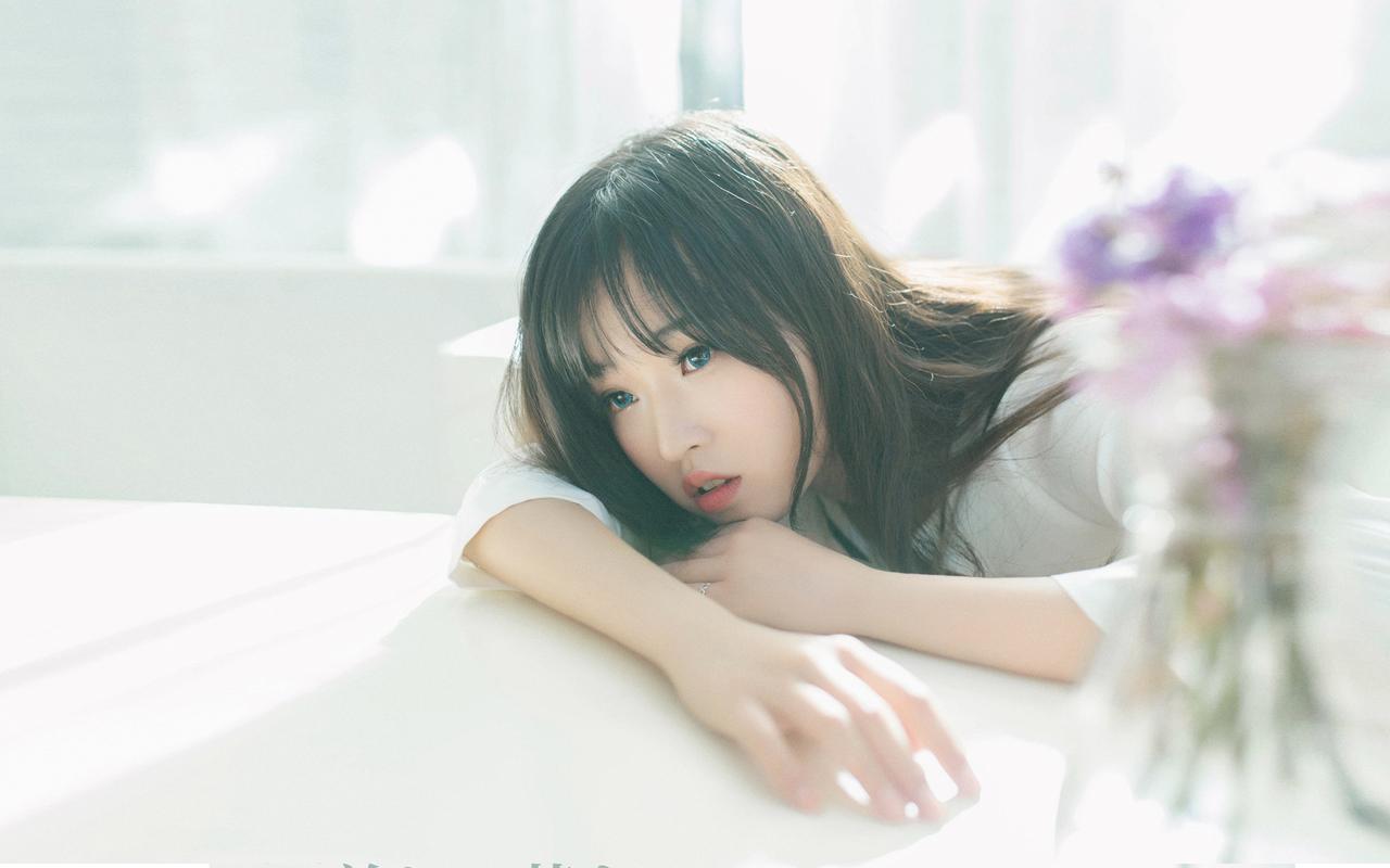 欧美日韩1区二区~_热99er久久免费视频精品在线_亚洲国产精品自在拍在线播放_快色在线观看_99精品欧美亚洲第三区_国产精品伦理片一区二区三区_18岁女人毛片免费视频_国产精品高清视频|【活力中国调研行】“刚柔并济”的碳纤维：女士单手“提车”显示硬核科技